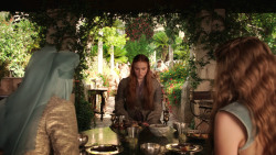 extant_GameOfThrones_3x02-DarkWingsDarkWords_1929