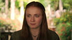 extant_GameOfThrones_3x02-DarkWingsDarkWords_1936