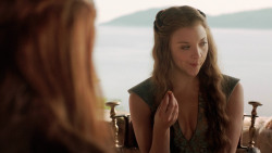 extant_GameOfThrones_3x02-DarkWingsDarkWords_1944