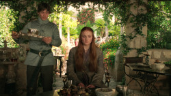 extant_GameOfThrones_3x02-DarkWingsDarkWords_1972