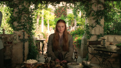 extant_GameOfThrones_3x02-DarkWingsDarkWords_1978