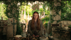 extant_GameOfThrones_3x02-DarkWingsDarkWords_1980