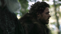 extant_GameOfThrones_3x02-DarkWingsDarkWords_2043