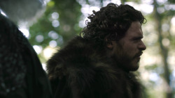 extant_GameOfThrones_3x02-DarkWingsDarkWords_2045