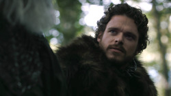 extant_GameOfThrones_3x02-DarkWingsDarkWords_2055