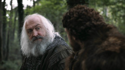extant_GameOfThrones_3x02-DarkWingsDarkWords_2058