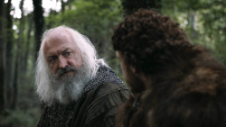 extant_GameOfThrones_3x02-DarkWingsDarkWords_2059