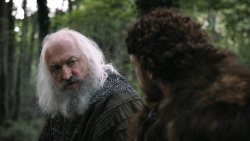 extant_GameOfThrones_3x02-DarkWingsDarkWords_2061