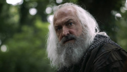 extant_GameOfThrones_3x02-DarkWingsDarkWords_2095