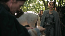 extant_GameOfThrones_3x02-DarkWingsDarkWords_2151