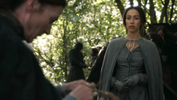 extant_GameOfThrones_3x02-DarkWingsDarkWords_2155