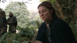 extant_GameOfThrones_3x02-DarkWingsDarkWords_2356