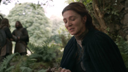 extant_GameOfThrones_3x02-DarkWingsDarkWords_2357