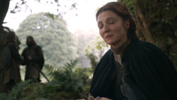 extant_GameOfThrones_3x02-DarkWingsDarkWords_2385