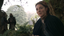 extant_GameOfThrones_3x02-DarkWingsDarkWords_2396