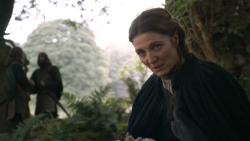 extant_GameOfThrones_3x02-DarkWingsDarkWords_2397