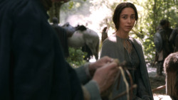 extant_GameOfThrones_3x02-DarkWingsDarkWords_2423