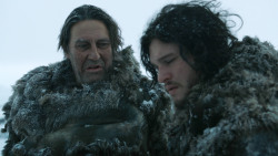 extant_GameOfThrones_3x02-DarkWingsDarkWords_2573