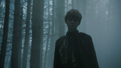 extant_GameOfThrones_3x02-DarkWingsDarkWords_3154