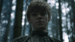 extant_GameOfThrones_3x02-DarkWingsDarkWords_3313