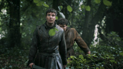 extant_GameOfThrones_3x02-DarkWingsDarkWords_3349