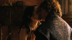 extant_GameOfThrones_3x02-DarkWingsDarkWords_3833