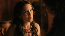 extant_GameOfThrones_3x02-DarkWingsDarkWords_3892