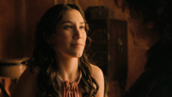 extant_GameOfThrones_3x02-DarkWingsDarkWords_3905