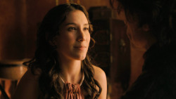 extant_GameOfThrones_3x02-DarkWingsDarkWords_3906