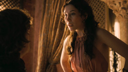 extant_GameOfThrones_3x02-DarkWingsDarkWords_4013