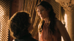 extant_GameOfThrones_3x02-DarkWingsDarkWords_4026