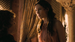 extant_GameOfThrones_3x02-DarkWingsDarkWords_4028