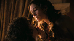 extant_GameOfThrones_3x02-DarkWingsDarkWords_4063