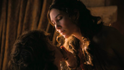 extant_GameOfThrones_3x02-DarkWingsDarkWords_4065