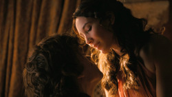 extant_GameOfThrones_3x02-DarkWingsDarkWords_4085