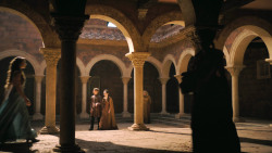 extant_GameOfThrones_3x02-DarkWingsDarkWords_4139
