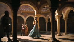 extant_GameOfThrones_3x02-DarkWingsDarkWords_4142
