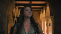 extant_GameOfThrones_3x02-DarkWingsDarkWords_4152