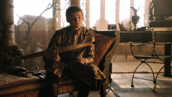 extant_GameOfThrones_3x02-DarkWingsDarkWords_4216