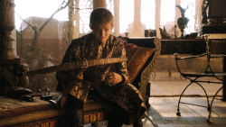 extant_GameOfThrones_3x02-DarkWingsDarkWords_4242