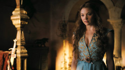 extant_GameOfThrones_3x02-DarkWingsDarkWords_4251