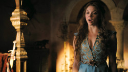 extant_GameOfThrones_3x02-DarkWingsDarkWords_4260
