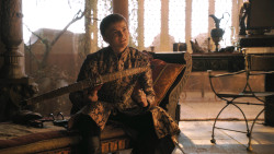 extant_GameOfThrones_3x02-DarkWingsDarkWords_4267
