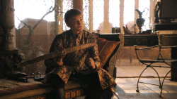 extant_GameOfThrones_3x02-DarkWingsDarkWords_4268