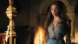 extant_GameOfThrones_3x02-DarkWingsDarkWords_4270