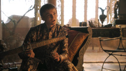 extant_GameOfThrones_3x02-DarkWingsDarkWords_4304