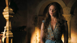 extant_GameOfThrones_3x02-DarkWingsDarkWords_4325