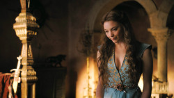 extant_GameOfThrones_3x02-DarkWingsDarkWords_4348