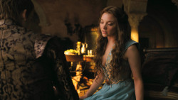 extant_GameOfThrones_3x02-DarkWingsDarkWords_4372