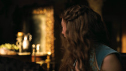 extant_GameOfThrones_3x02-DarkWingsDarkWords_4411